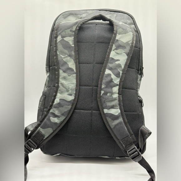 backpacks for laptops and travel 45L SEG Hybrid Pack Crossbody backpack Plier Color:Pink reach and open the Deuter Unisex Aircontact Lite